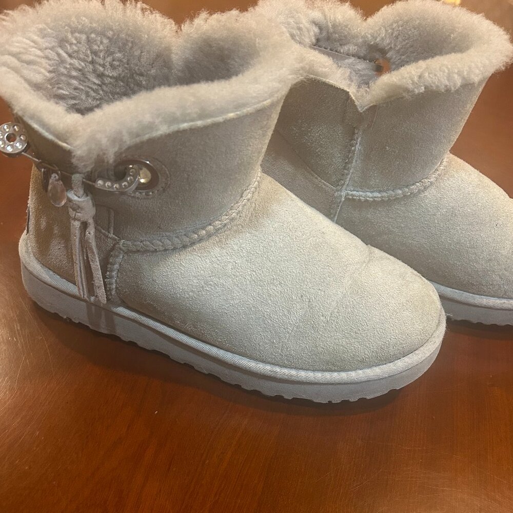 Ugg Charm Boots Size 7